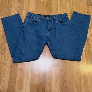 Blue jeans/ slim straight